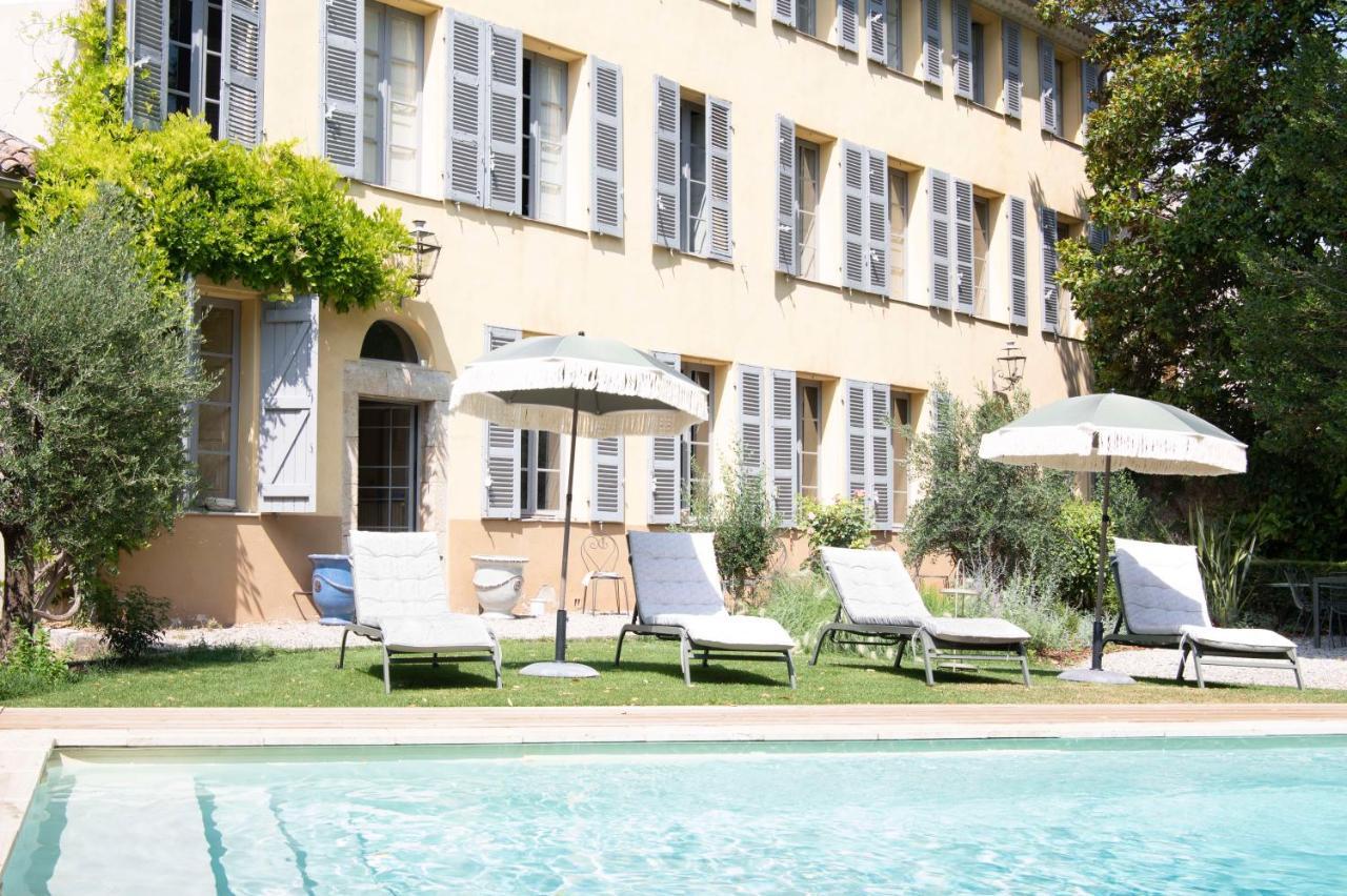 Maison Sumiane Brignoles Luaran gambar