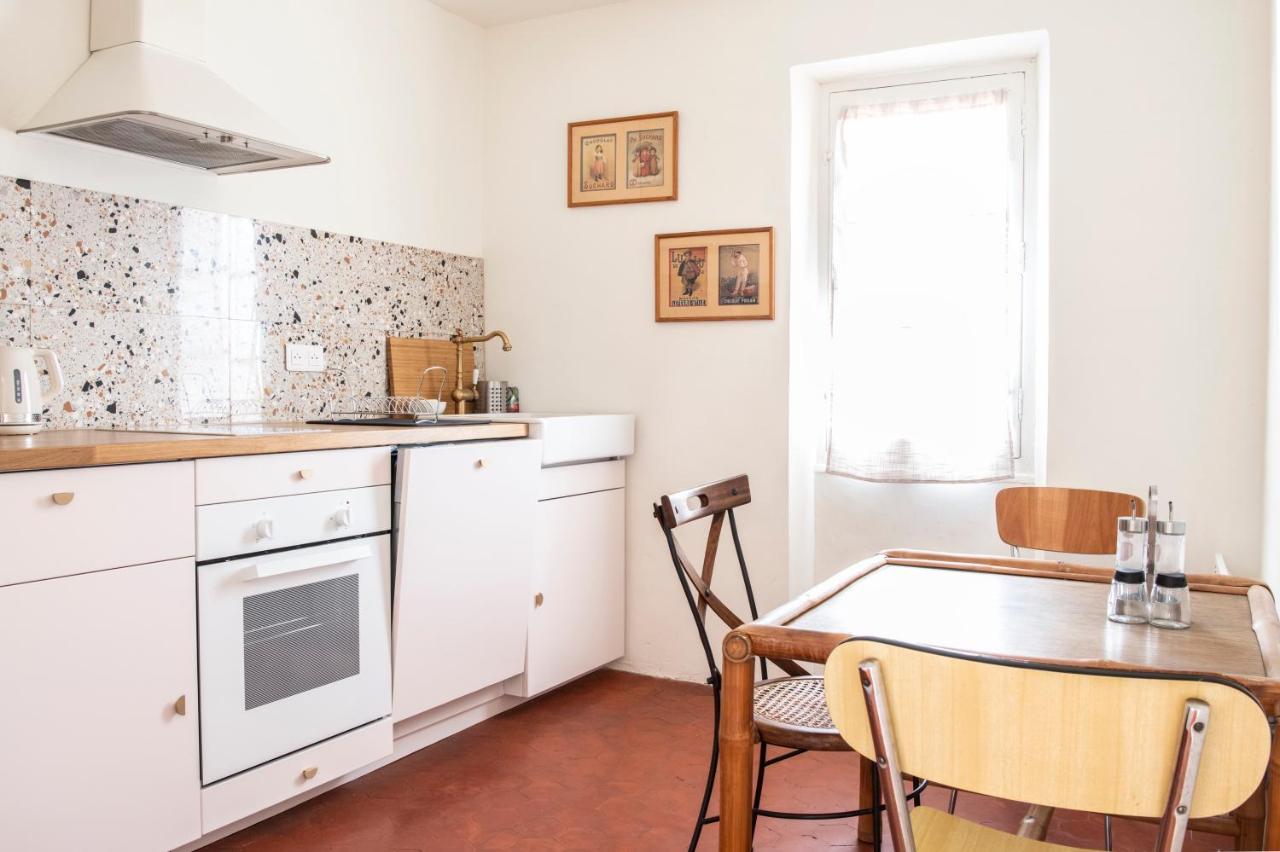 Maison Sumiane Brignoles Luaran gambar
