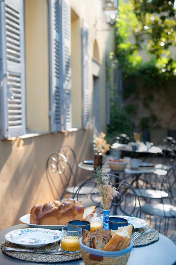 Maison Sumiane Brignoles Luaran gambar